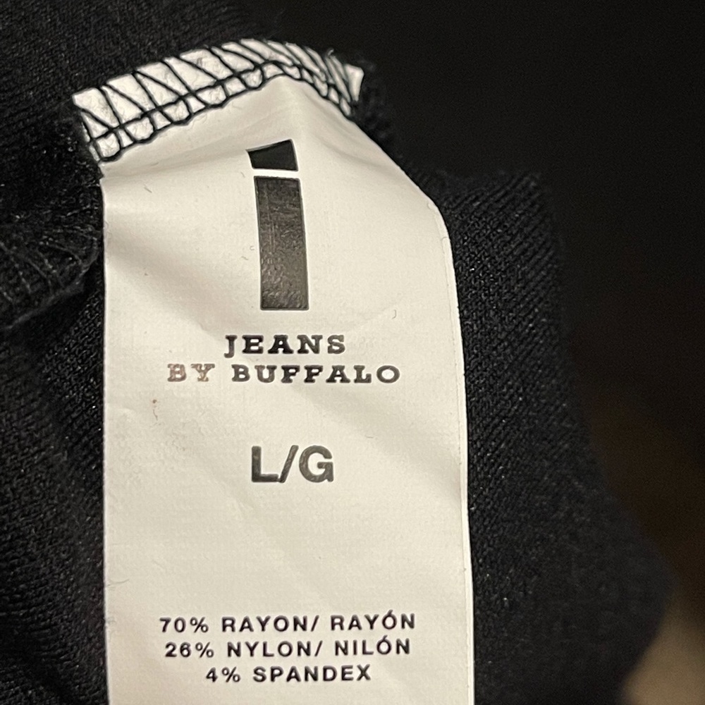 Women’s black Buffalo leggings - Picture 5 of 5
